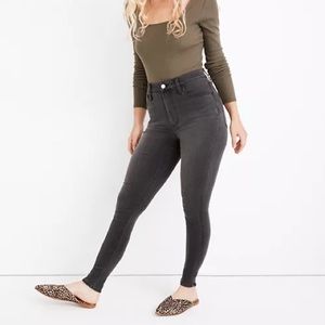 Madewell Curvy Roadtripper Supersoft Jeans